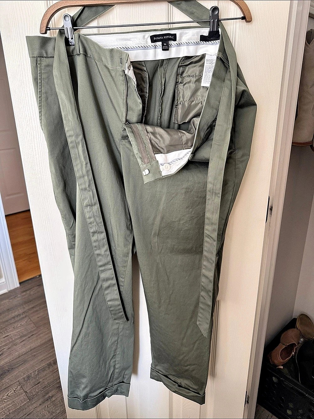 Banana Republic Avery Trousers in Green Size 16 Like New